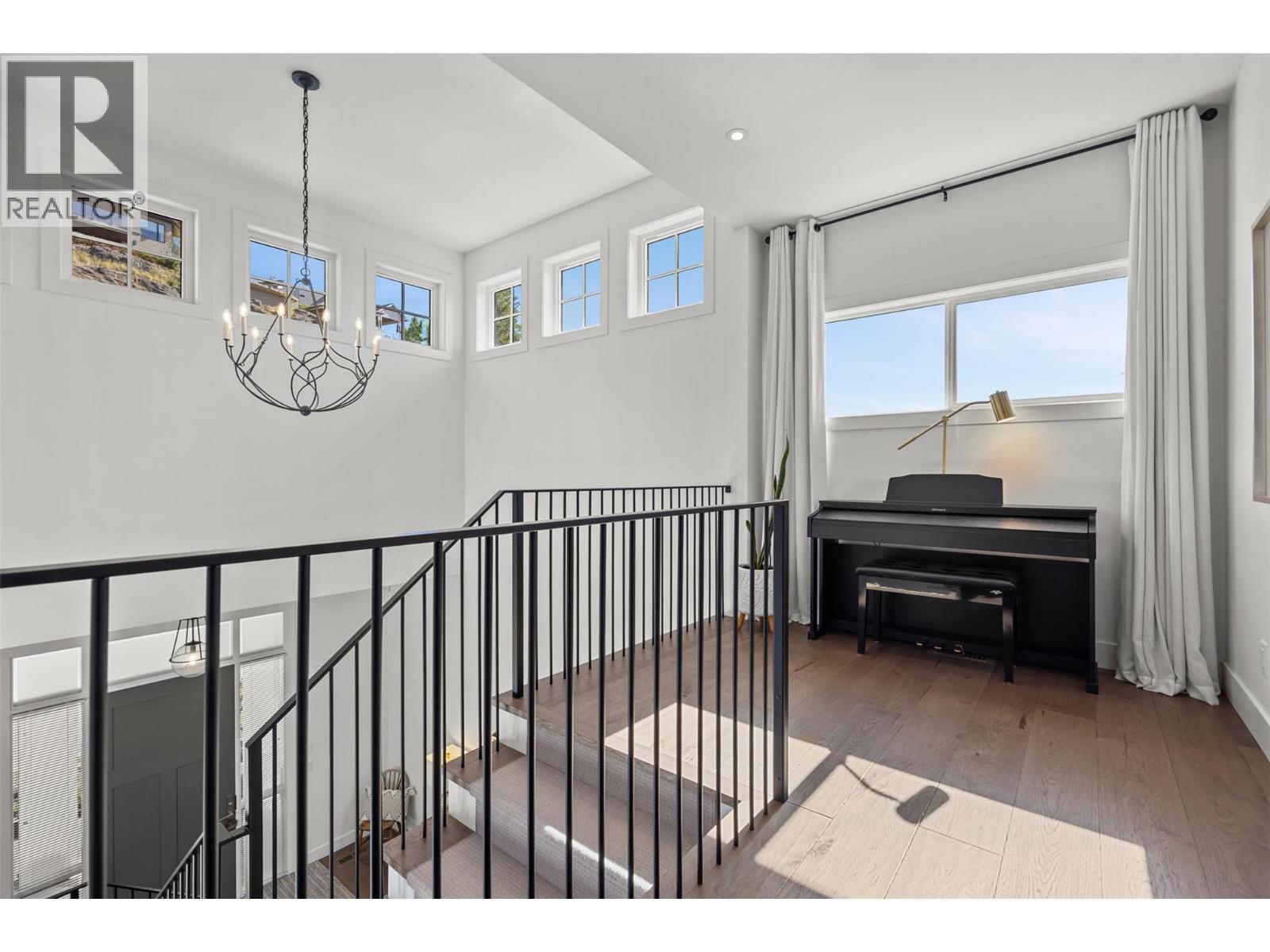 Upper Hall - 114 Red Sky Court, Kelowna, BC - Indoor Photo Showing Other Room