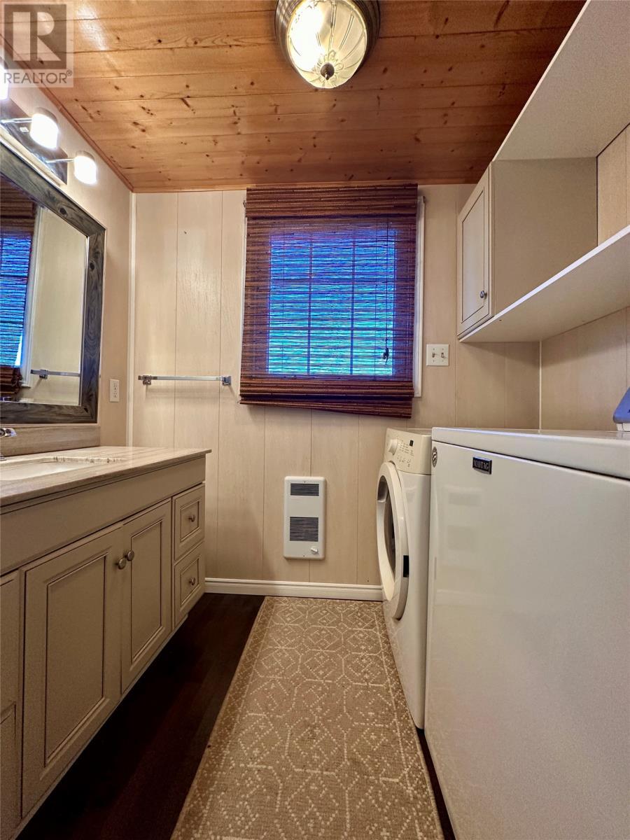 18 Lamaline Highway, Fortune, NL - Indoor Photo Showing Laundry Room