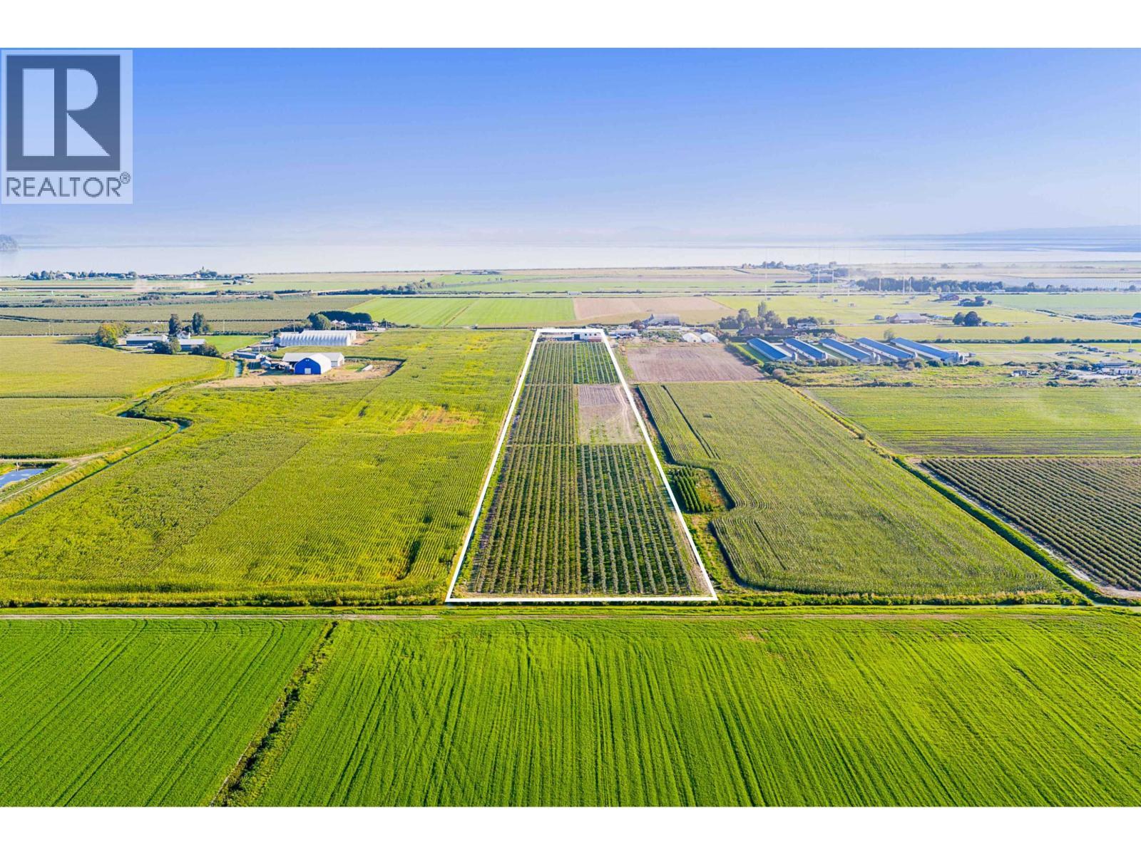 10677 Ladner Trunk Road, Delta, BC