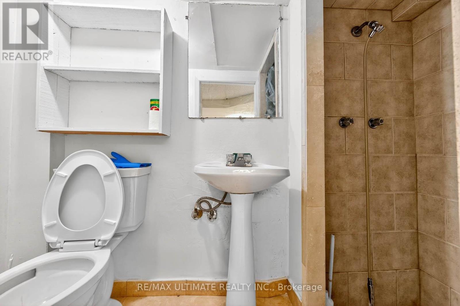 1696 Danforth Avenue, Toronto, ON