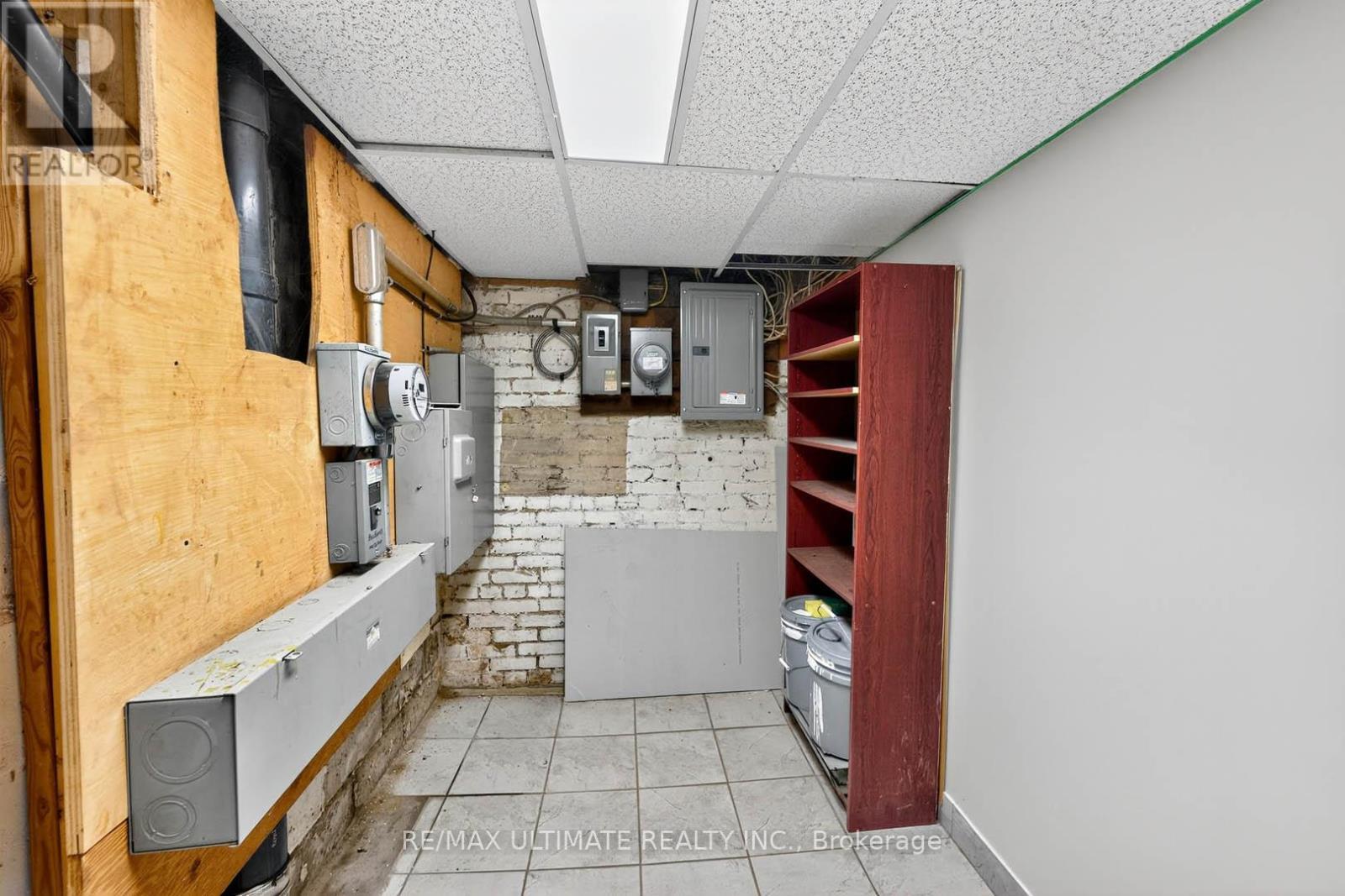 1696 Danforth Avenue, Toronto, ON