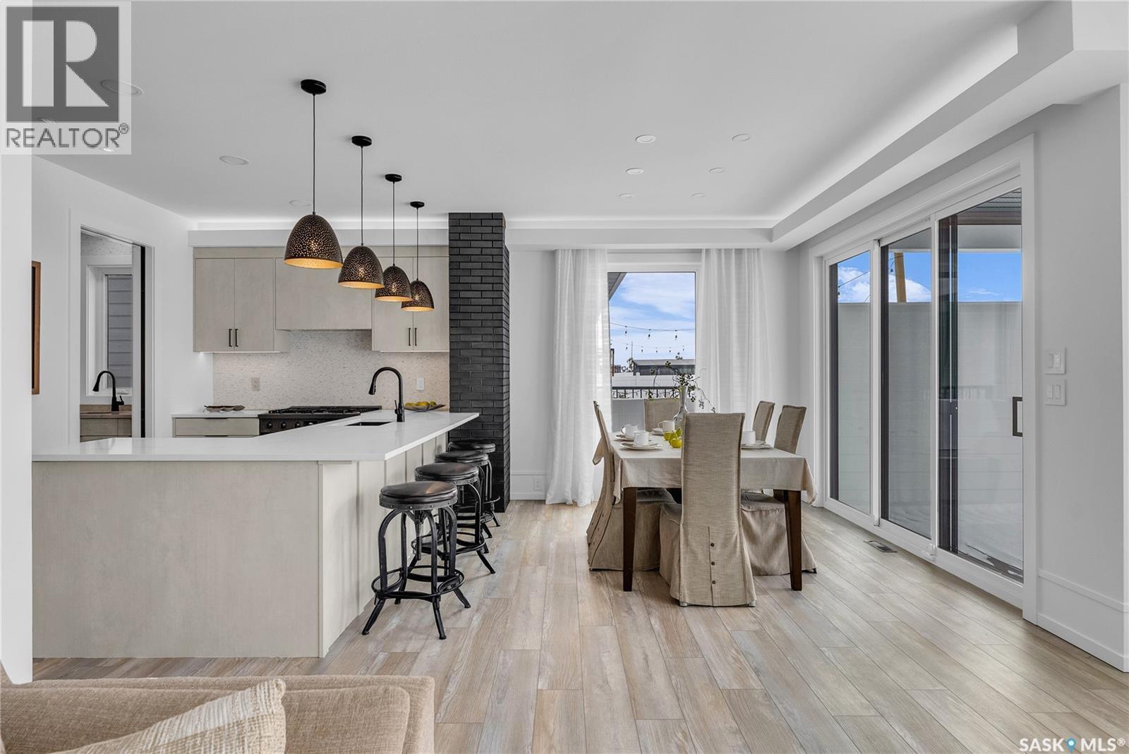 428 Woolf Bend, Saskatoon, SK - Indoor