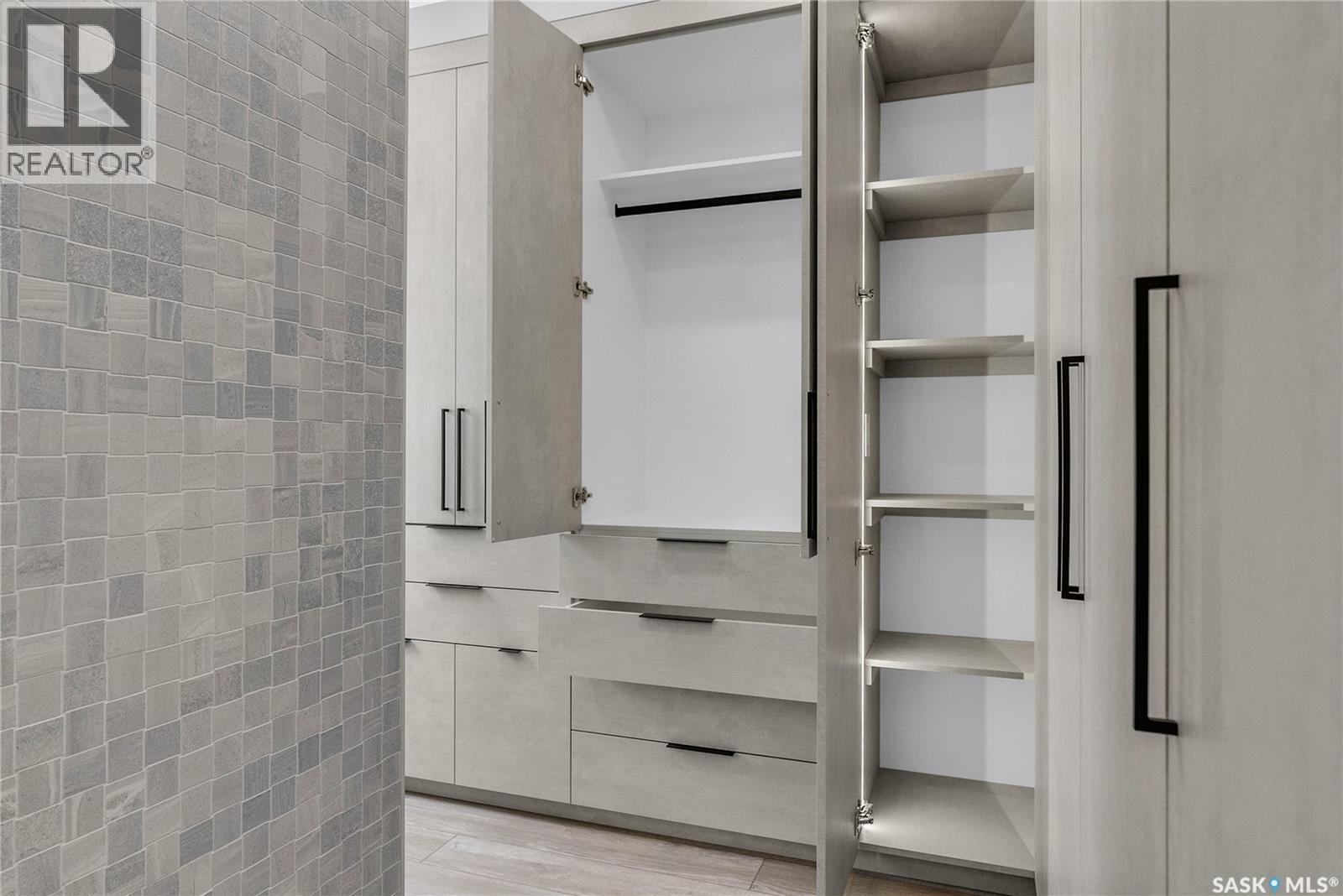 428 Woolf Bend, Saskatoon, SK - Indoor Photo Showing Other Room