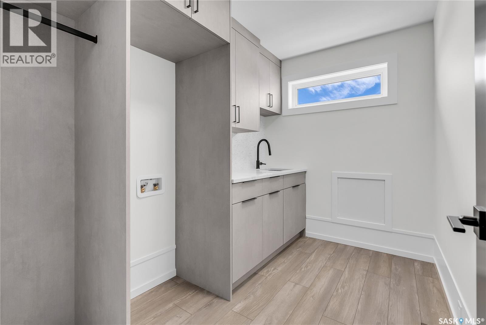 428 Woolf Bend, Saskatoon, SK - Indoor Photo Showing Other Room