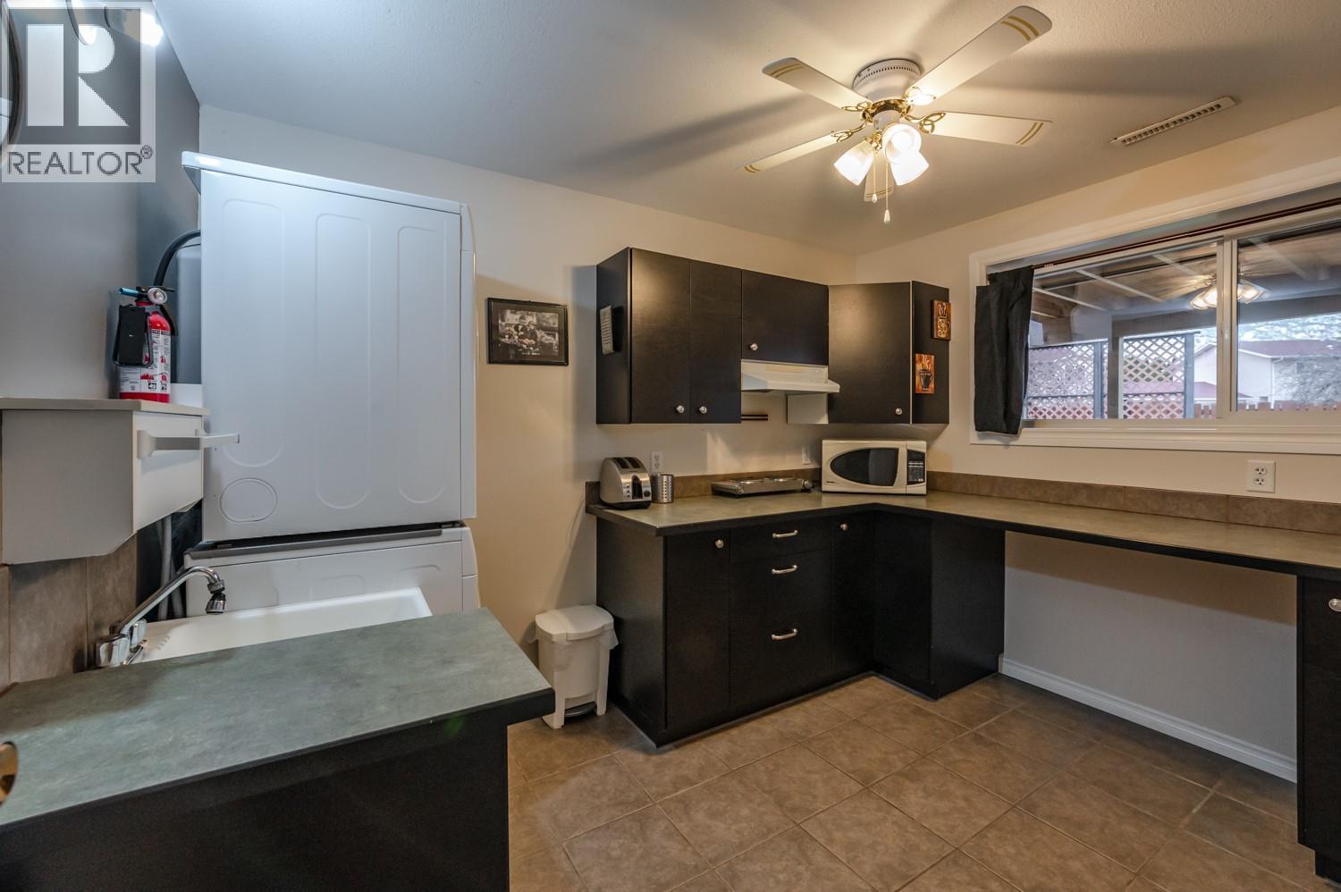 7 Birch Court, Osoyoos, BC - Indoor