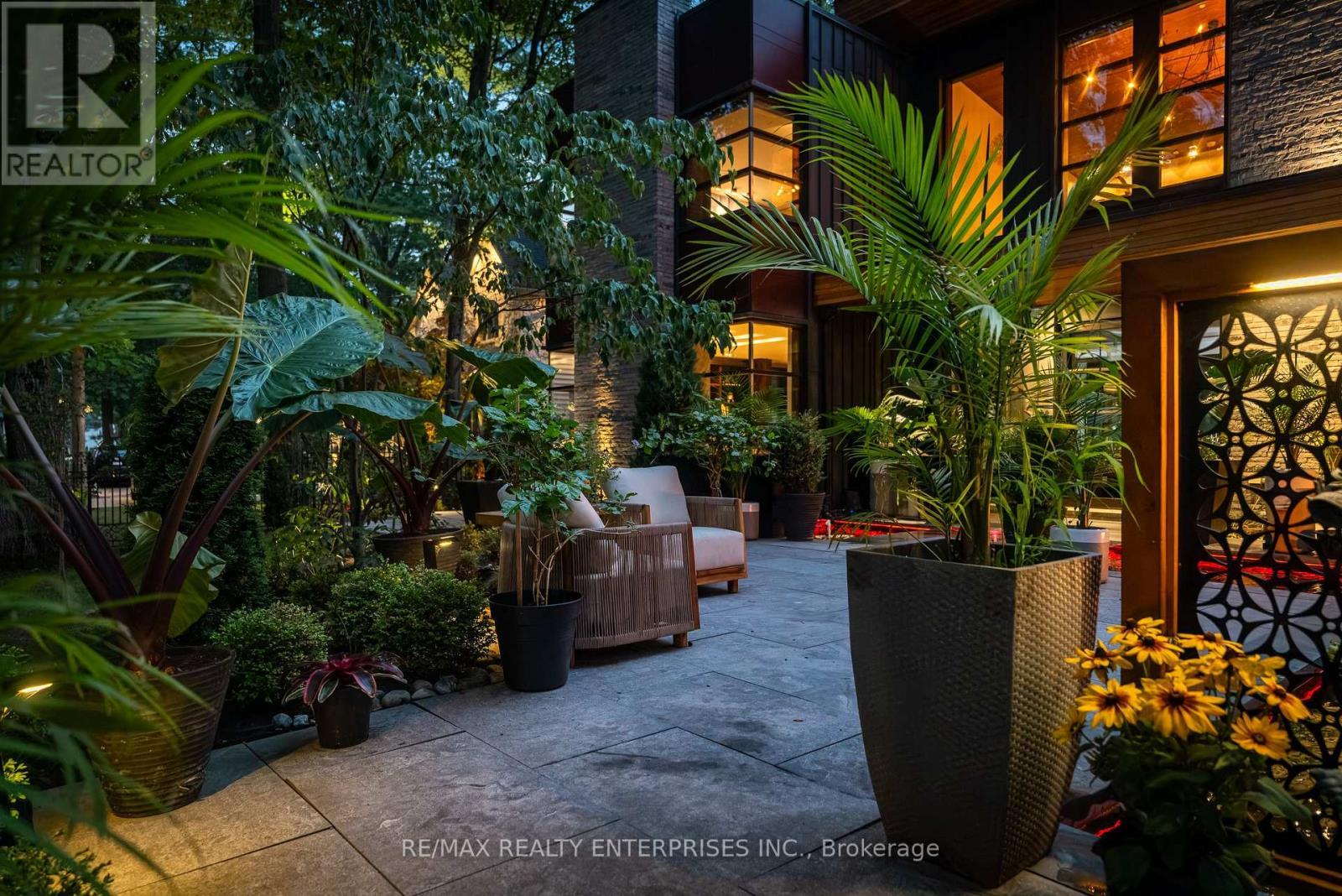 123 Kenollie Avenue, Mississauga, ON - Outdoor