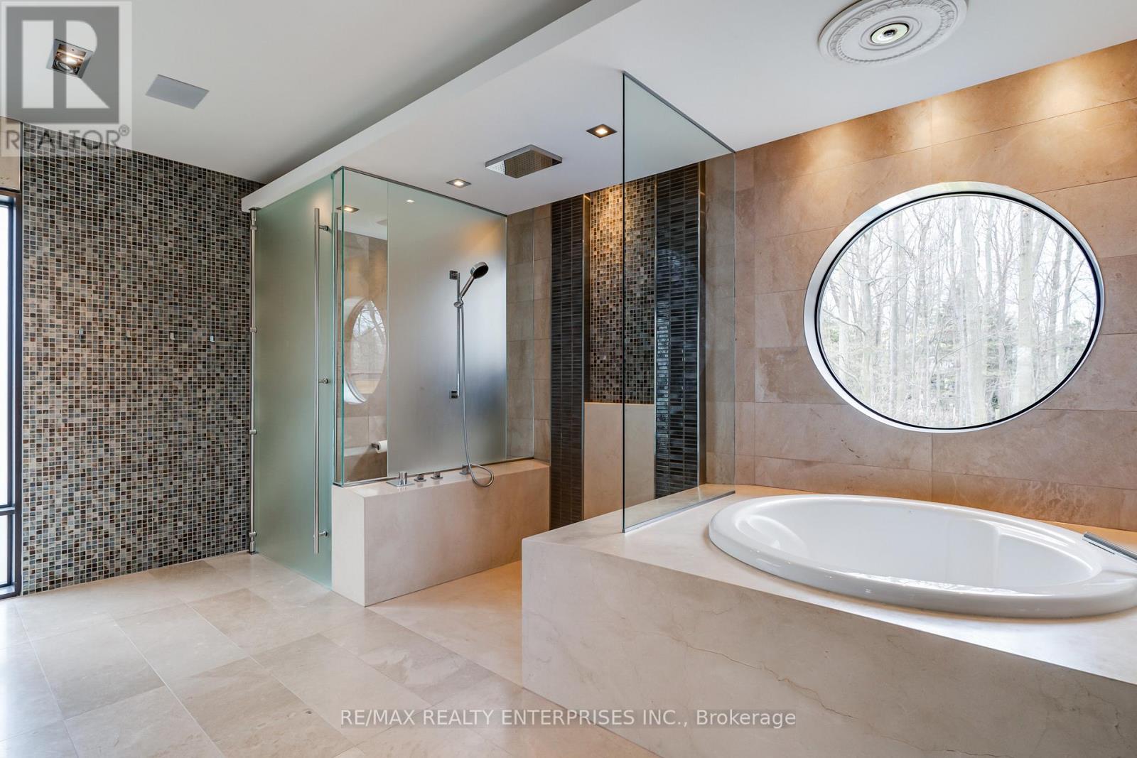 123 Kenollie Avenue, Mississauga, ON - Indoor Photo Showing Bathroom