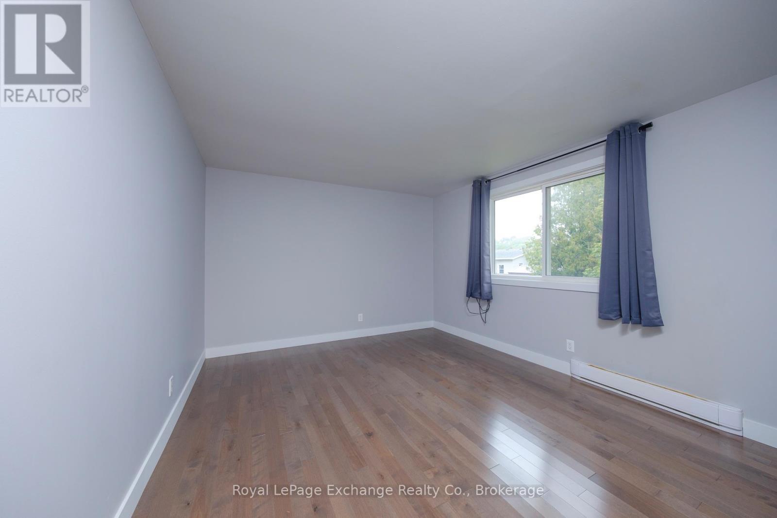 427 Highland Drive, Kincardine, ON - Indoor Photo Showing Other Room