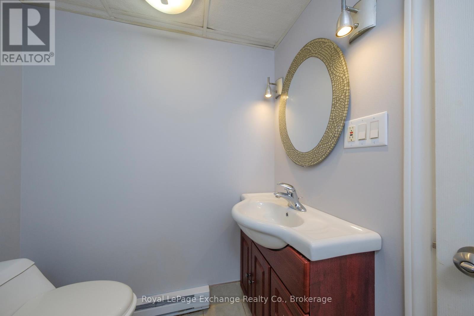427 Highland Drive, Kincardine, ON - Indoor Photo Showing Bathroom