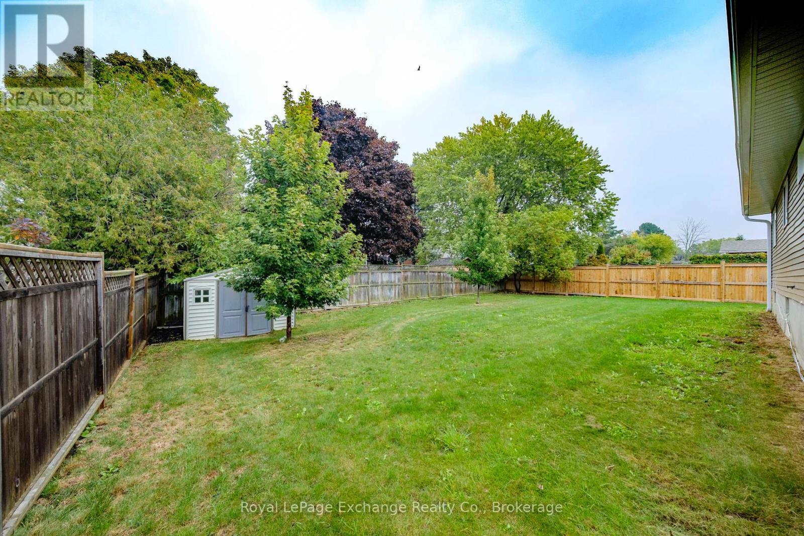 427 Highland Drive, Kincardine, ON - Outdoor With Backyard