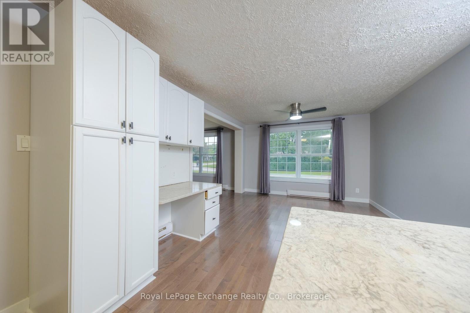 427 Highland Drive, Kincardine, ON - Indoor Photo Showing Other Room