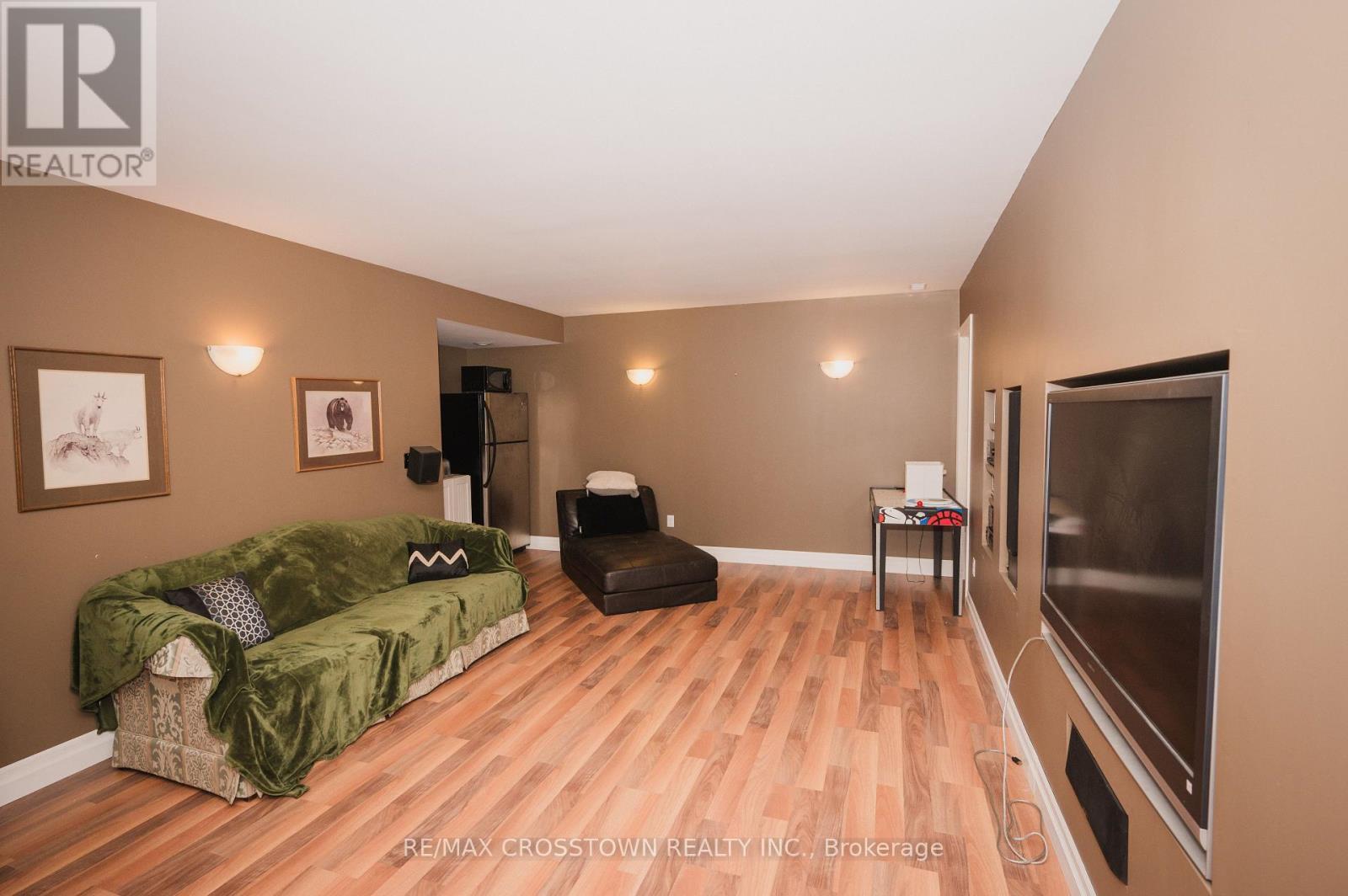 15 Machar/Strong Boundary Road, Strong, ON - Indoor