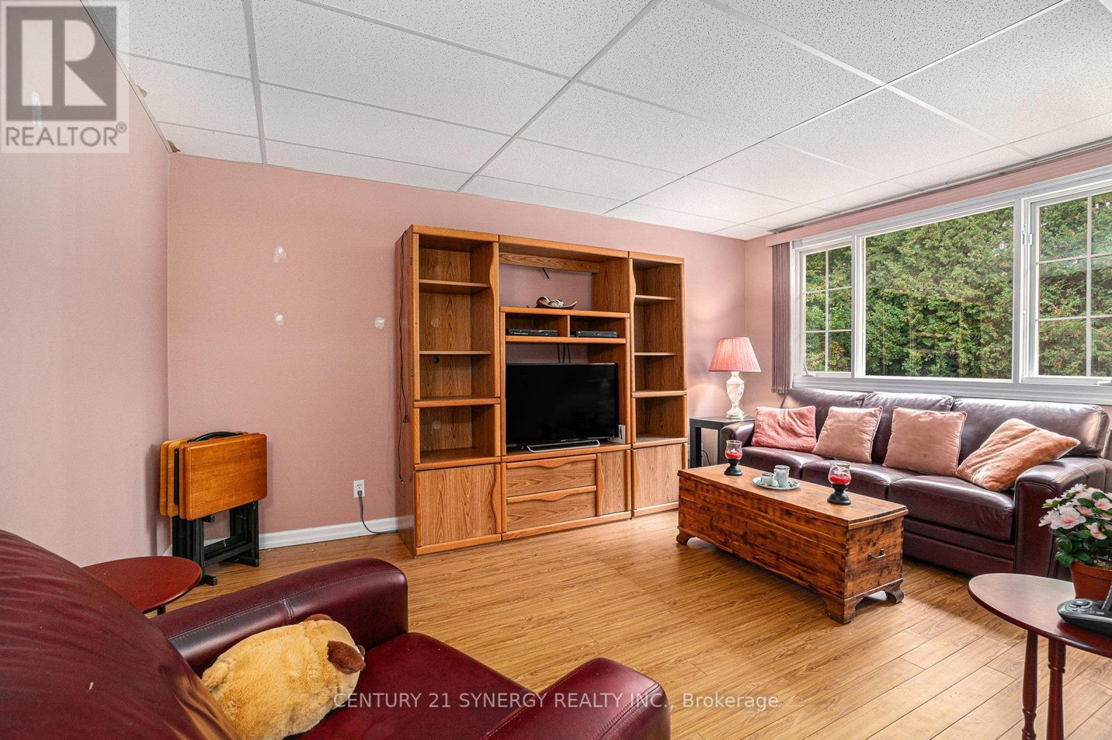 667 Poonamalie Side Rd. Road, Drummond/North Elmsley, ON - Indoor Photo Showing Living Room