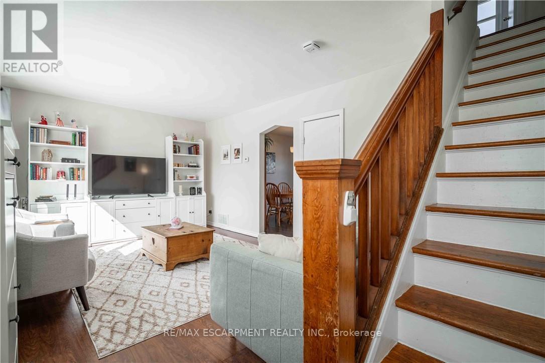 2279 King Street E, Hamilton, ON - Indoor Photo Showing Other Room