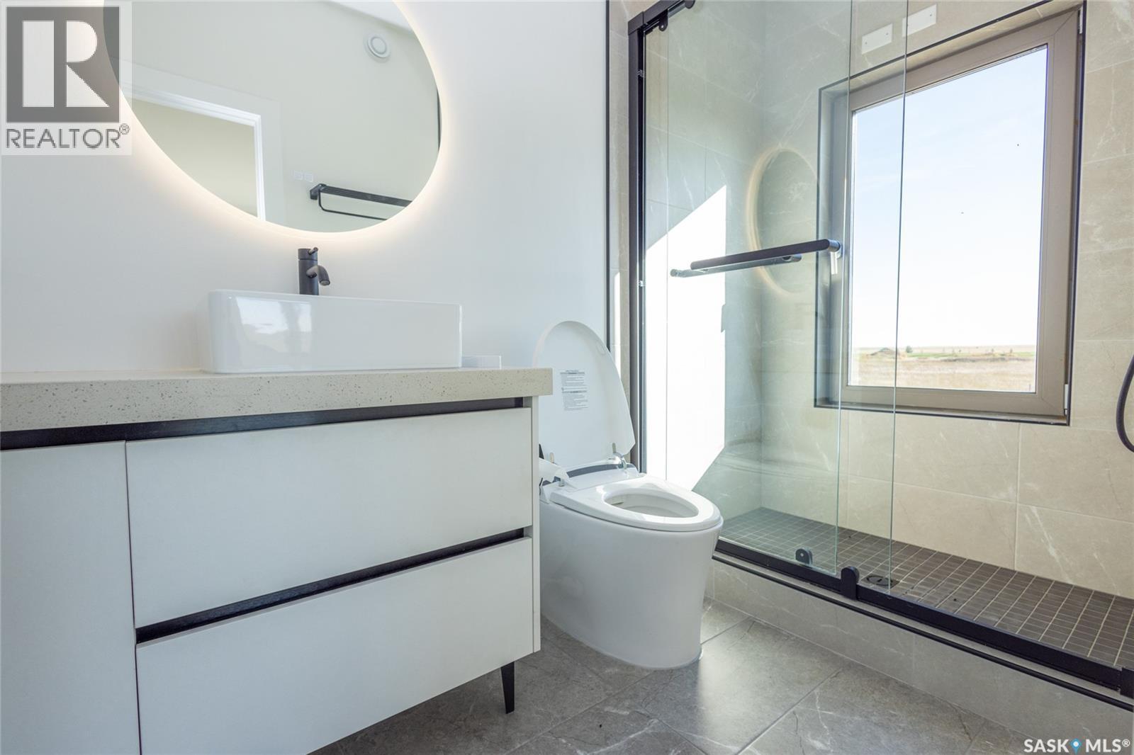 3 298 Prairie Dawn Drive, Dundurn, SK - Indoor Photo Showing Bathroom