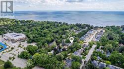 Minutes from Downtown Oakville and the Lake -