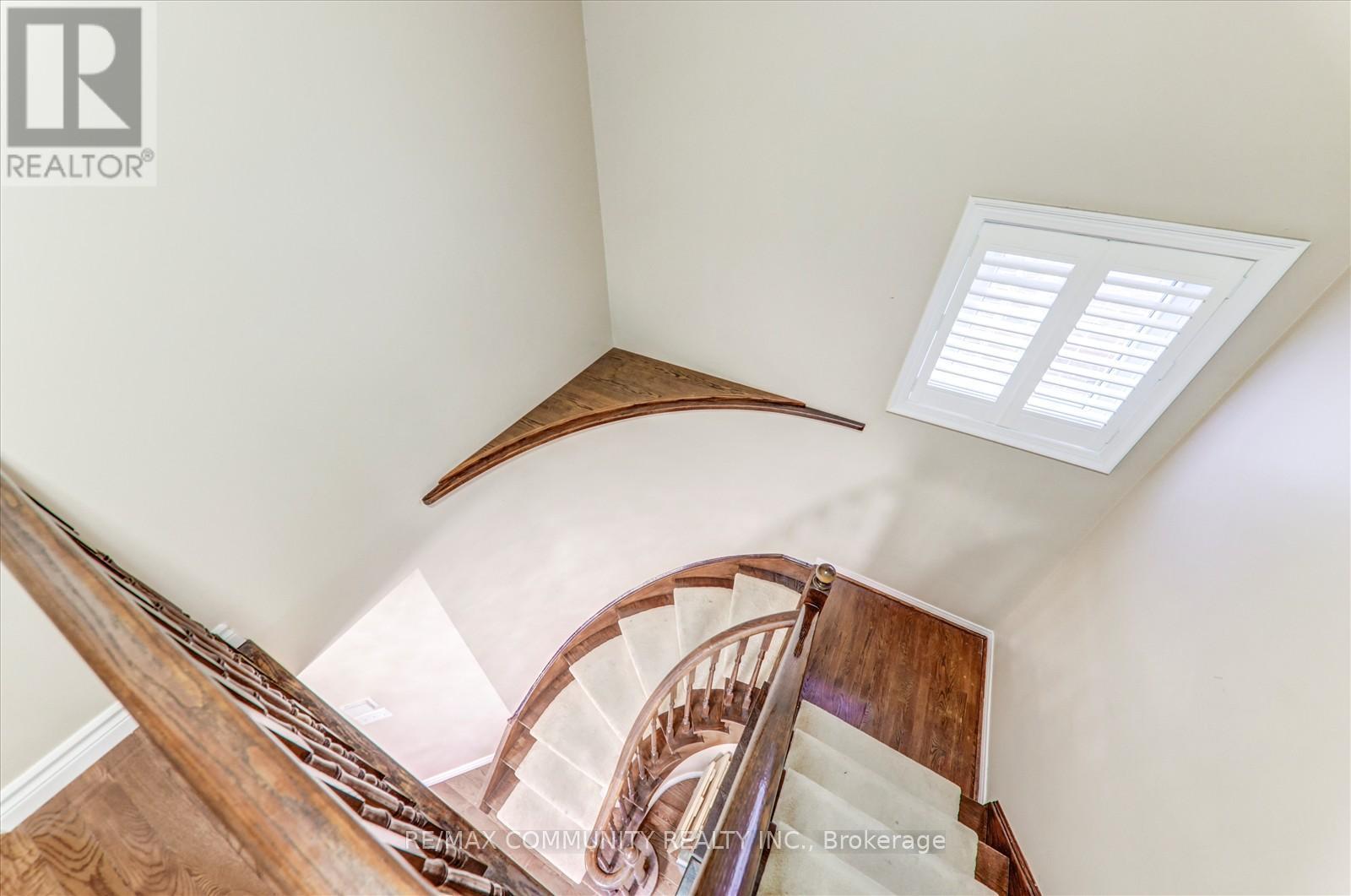 Main - 35 Hartrick Place, Whitby, ON - Indoor Photo Showing Other Room