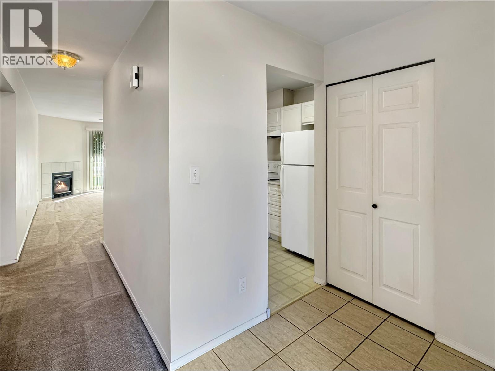 1004 23 Avenue N Unit# 113, Cranbrook, BC - Indoor Photo Showing Other Room