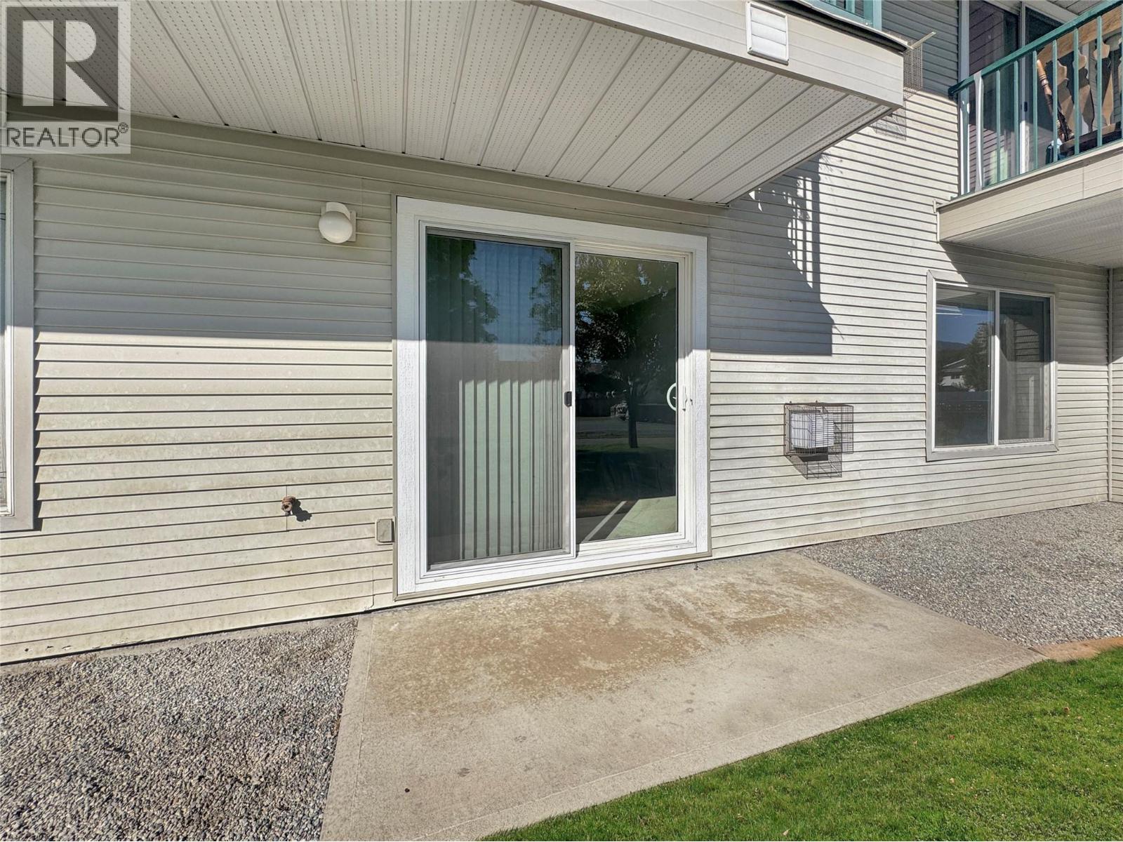 1004 23 Avenue N Unit# 113, Cranbrook, BC - Outdoor With Exterior