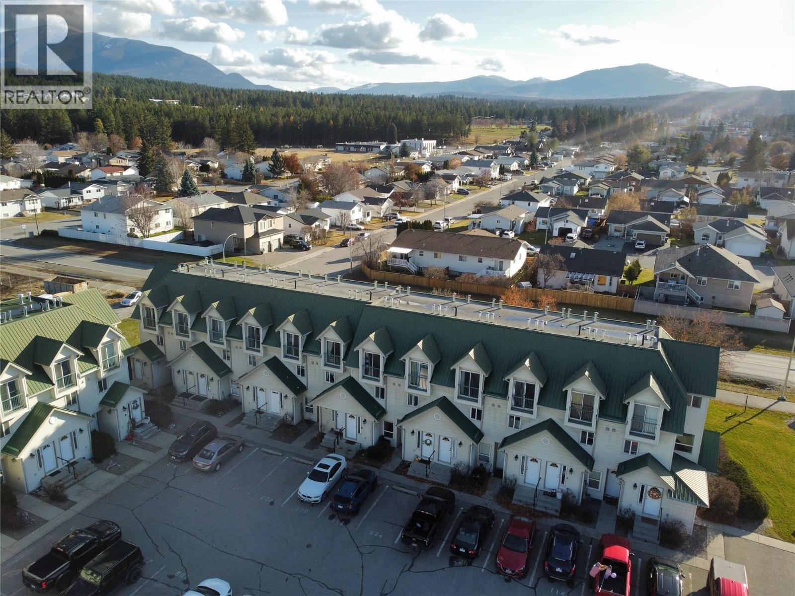 1004 23 Avenue N Unit# 113, Cranbrook, BC - Outdoor With View