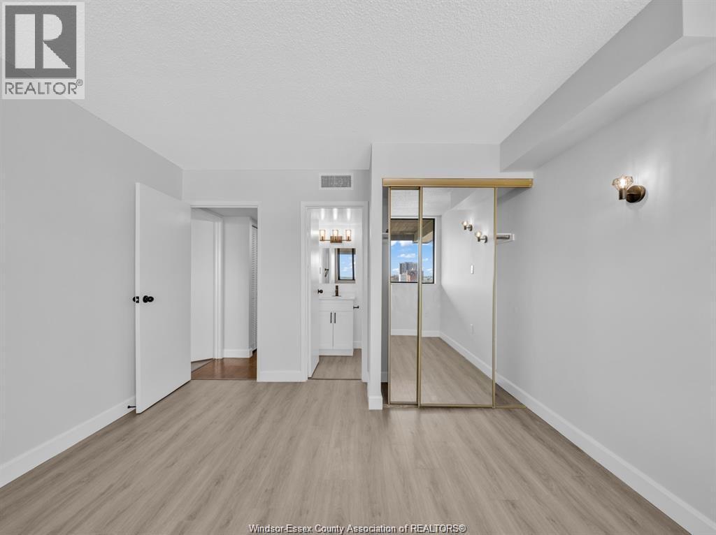 380 Pelissier Street Unit# 1201, Windsor, ON - Indoor Photo Showing Other Room