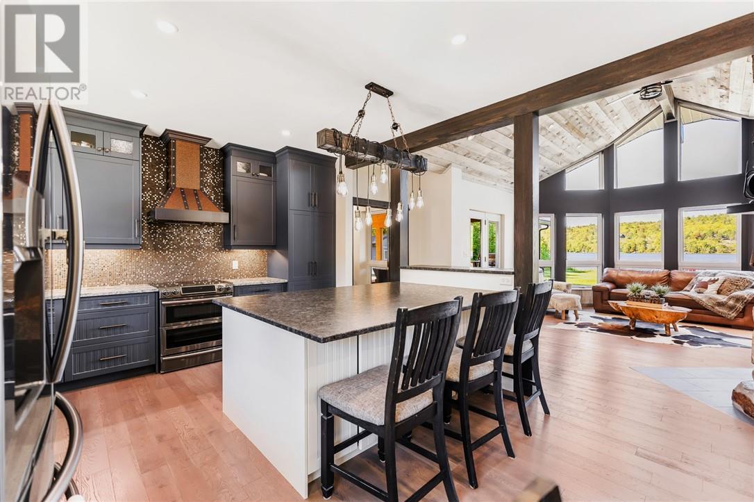 2500 Eden Township Road, Greater Sudbury, ON - Indoor