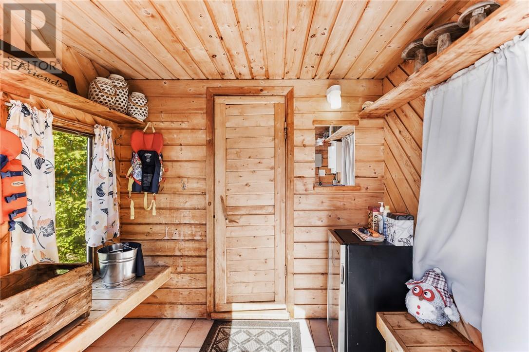 2500 Eden Township Road, Greater Sudbury, ON - Indoor Photo Showing Other Room