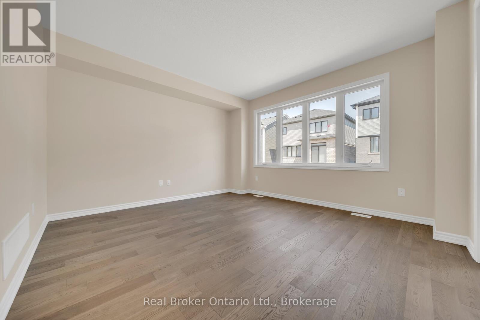 216 Vanilla Trail, Thorold (Rolling Meadows), ON - Indoor Photo Showing Other Room