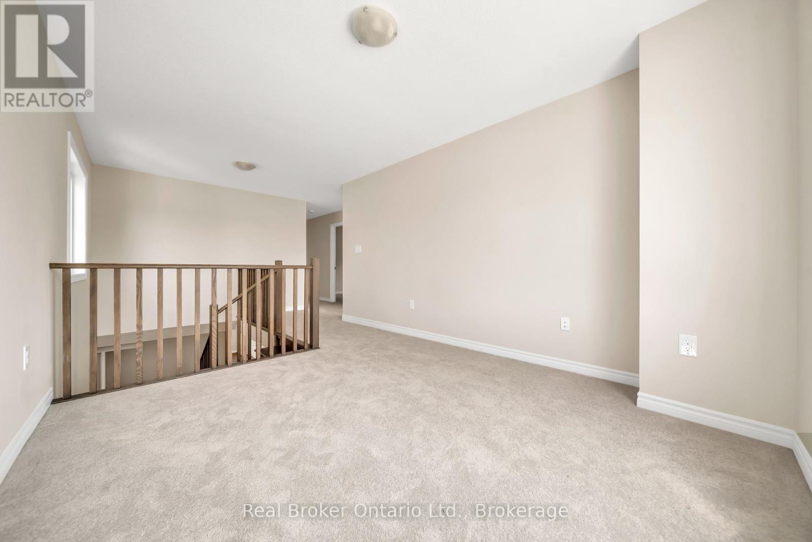216 Vanilla Trail, Thorold (Rolling Meadows), ON - Indoor Photo Showing Other Room