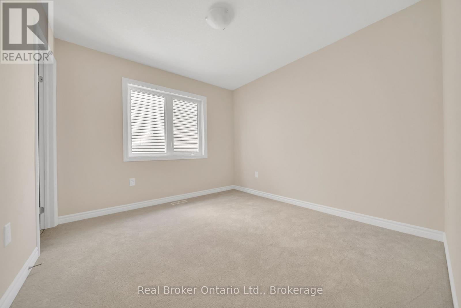 216 Vanilla Trail, Thorold (Rolling Meadows), ON - Indoor Photo Showing Other Room
