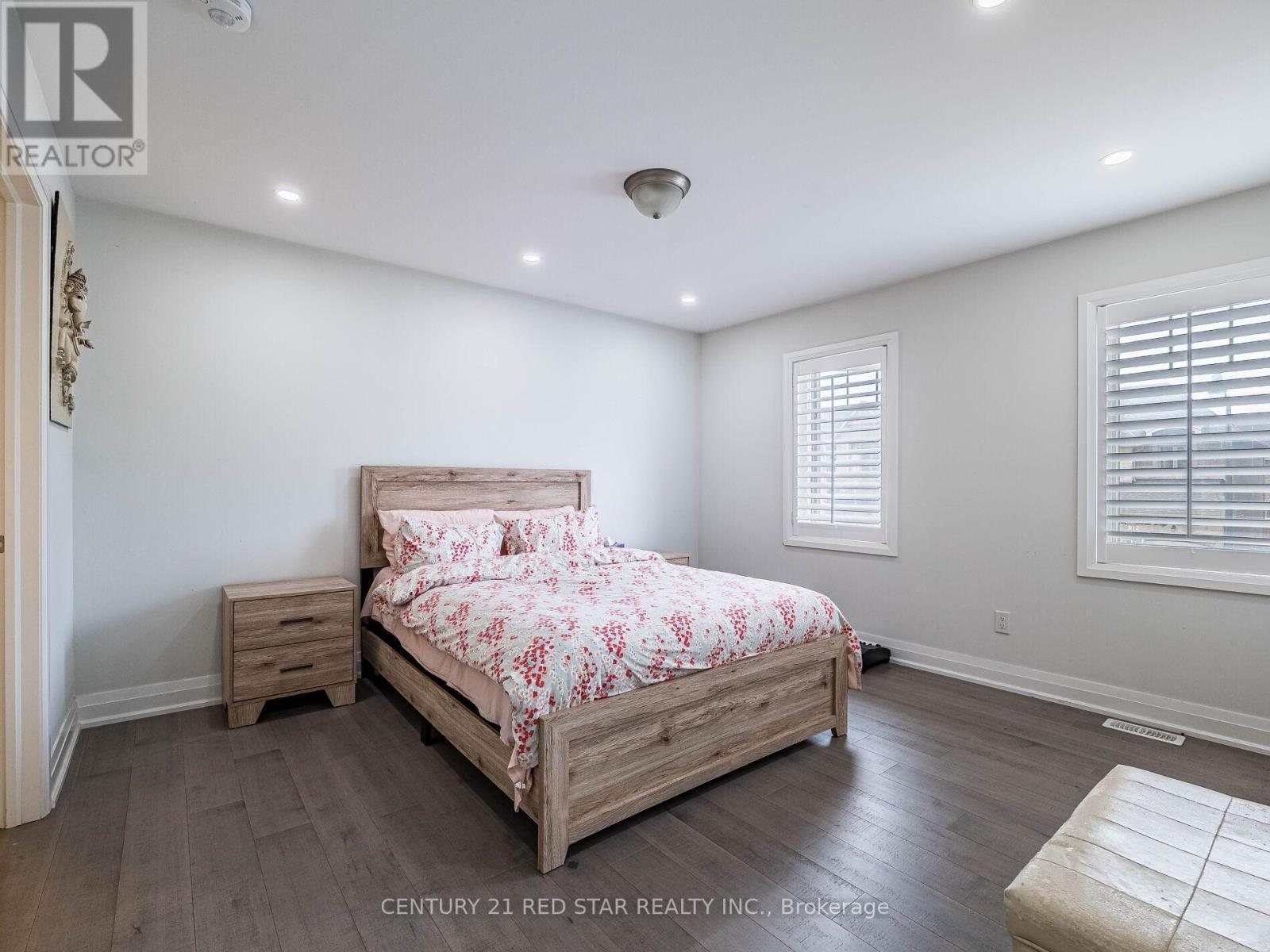 22 Rolling Rock Way, Brampton, ON - Indoor Photo Showing Bedroom