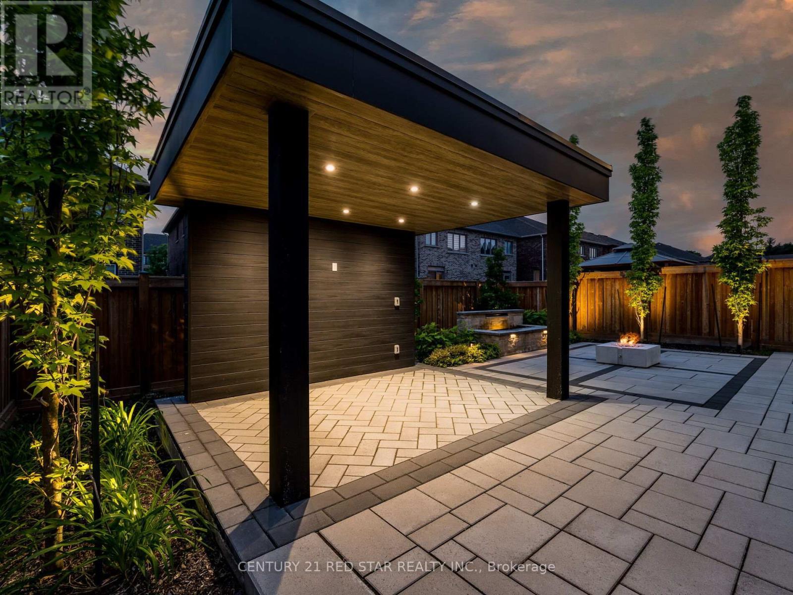 22 Rolling Rock Way, Brampton, ON - Outdoor With Deck Patio Veranda