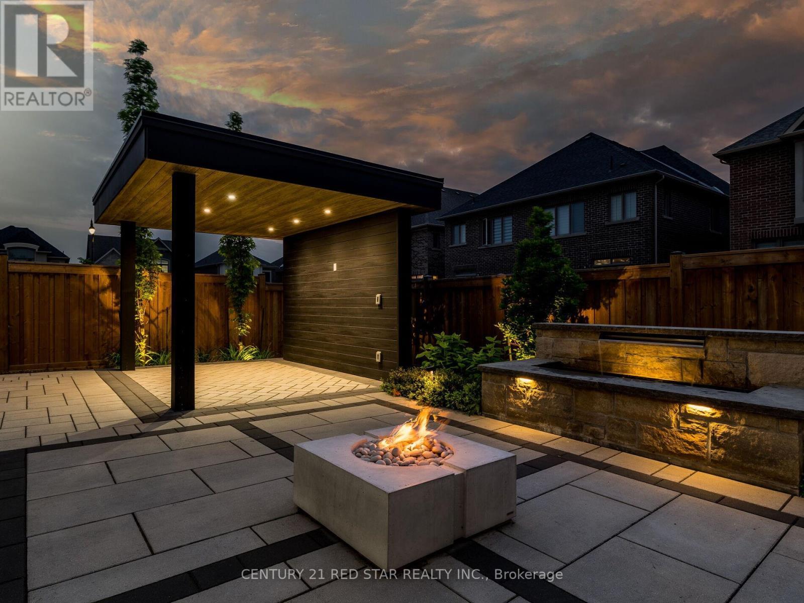 22 Rolling Rock Way, Brampton, ON - Outdoor With Deck Patio Veranda