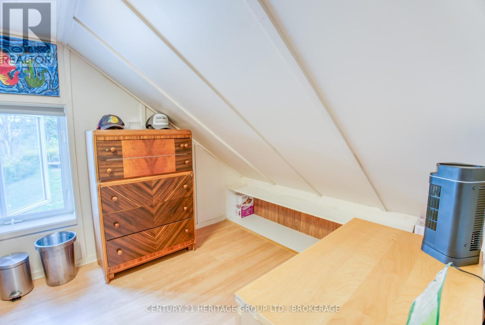 6913 County 2 Road, Loyalist (Lennox And Addington - South), ON - Indoor Photo Showing Other Room