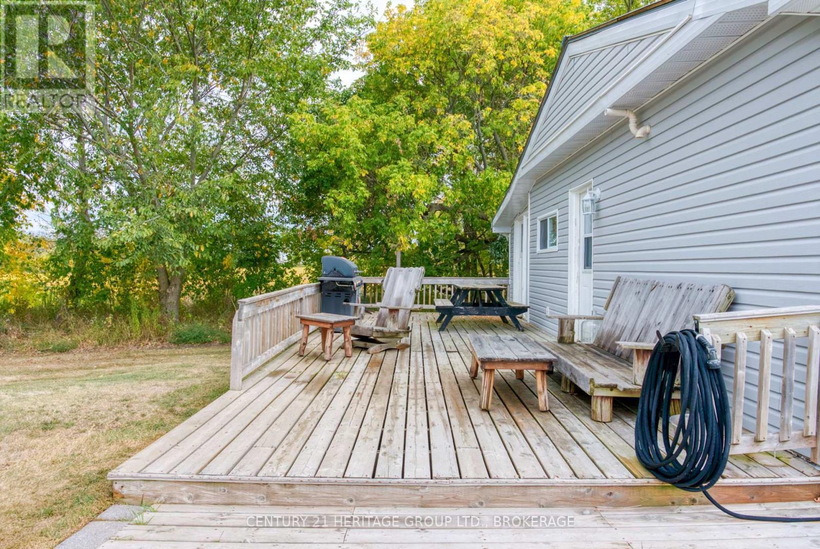 6913 County 2 Road, Loyalist (Lennox And Addington - South), ON - Outdoor With Deck Patio Veranda With Exterior