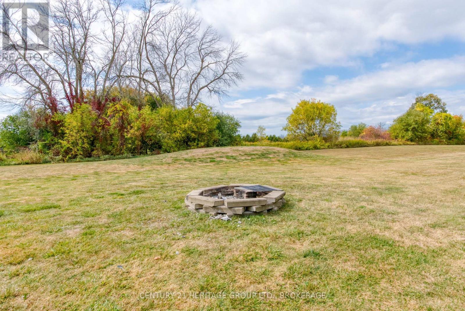 6913 County 2 Road, Loyalist (Lennox And Addington - South), ON - Outdoor With View