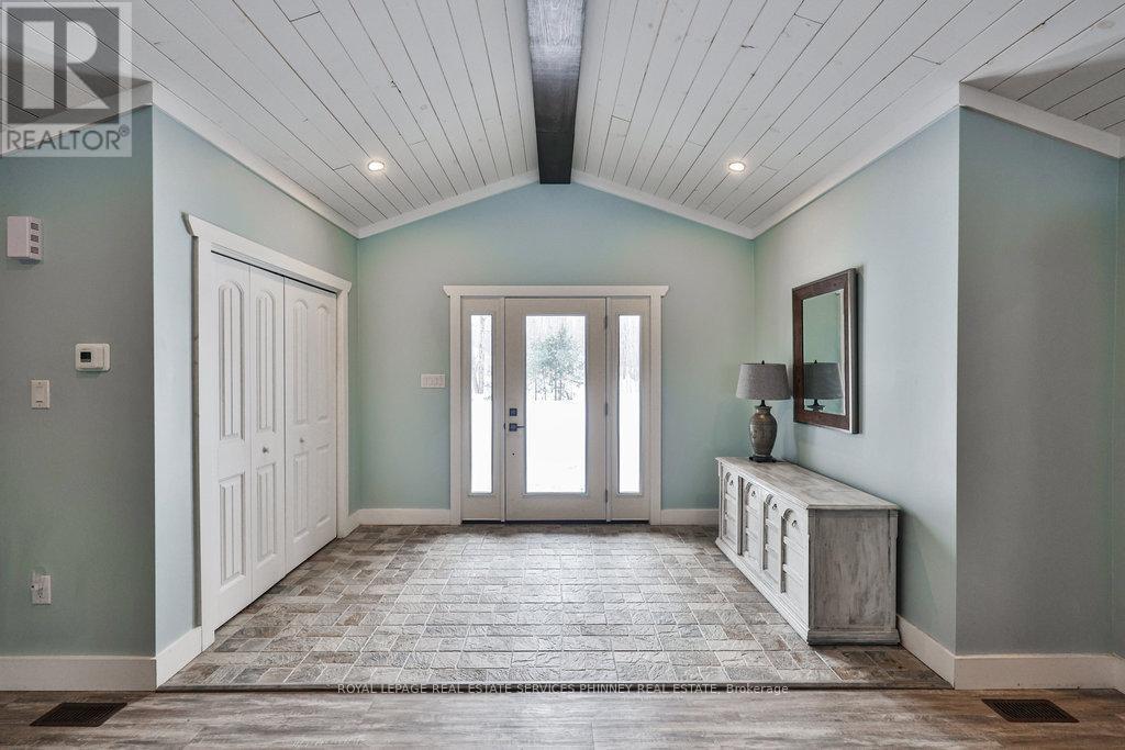 1068 Xavier Street, Gravenhurst, ON - Indoor Photo Showing Other Room