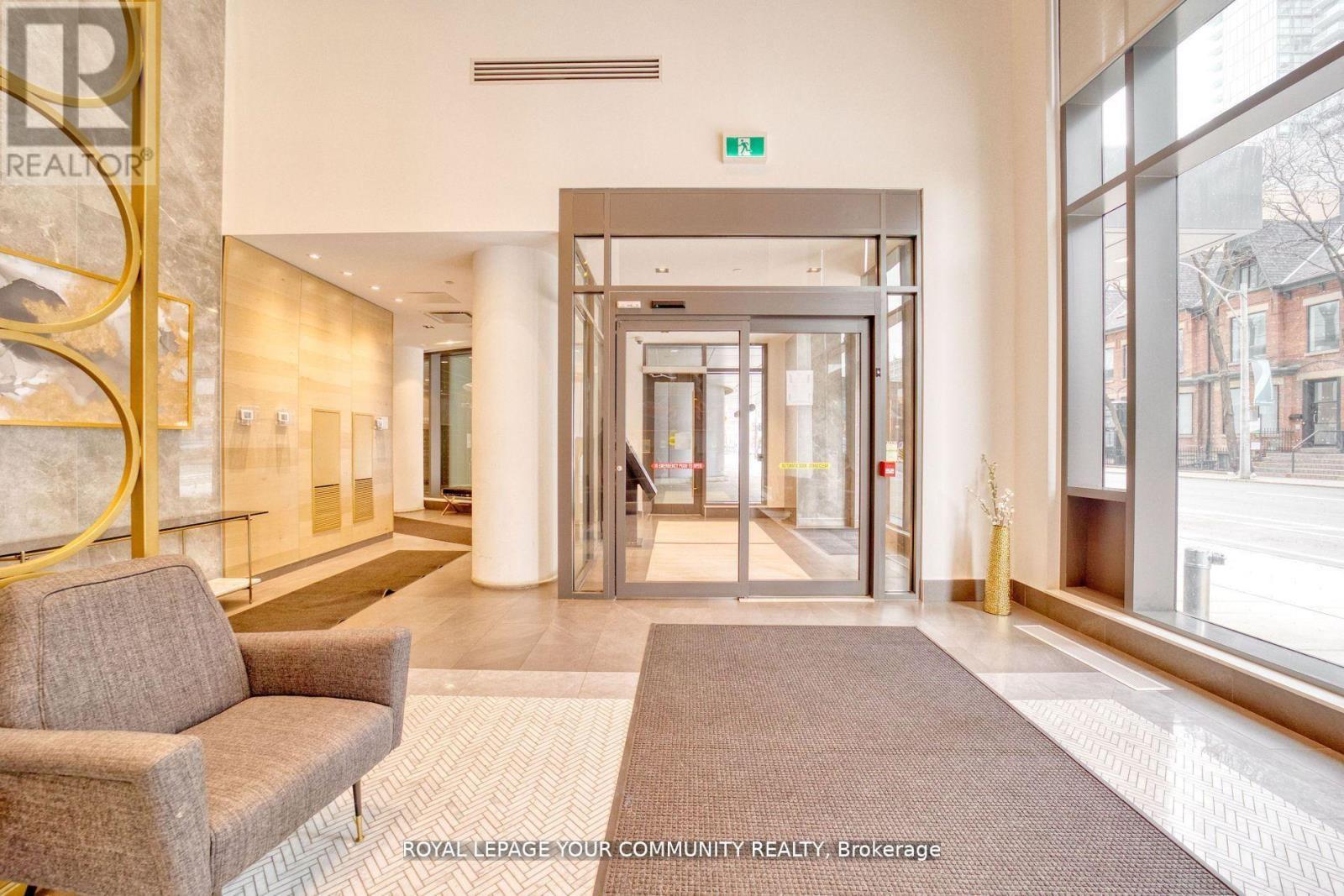 1711 - 330 Richmond Street W, Toronto, ON - Indoor Photo Showing Other Room