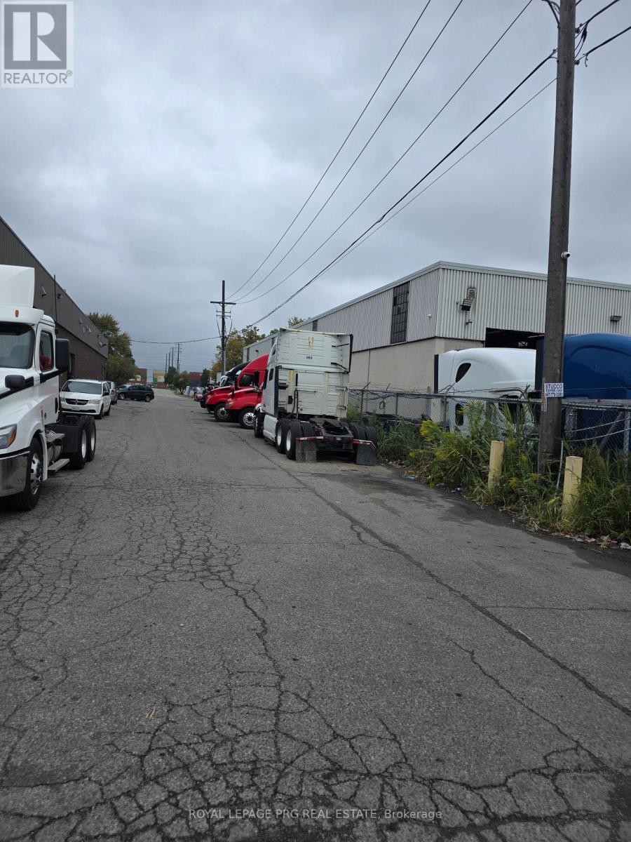 7650 Bath Road, Mississauga, ON