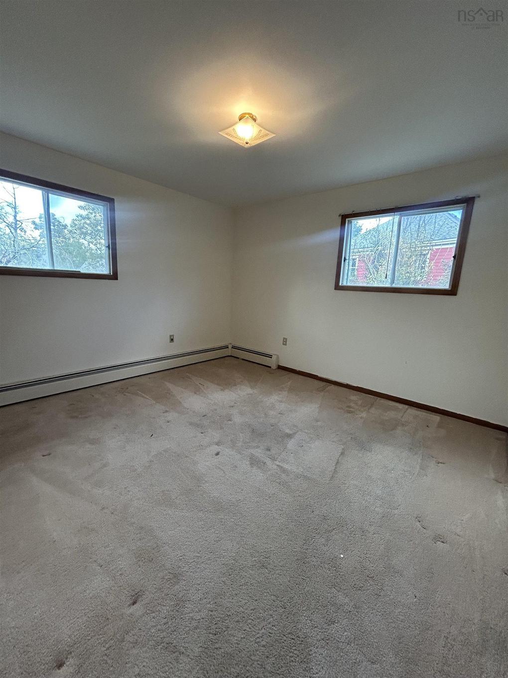 44 Weir Avenue, Stellarton, NS