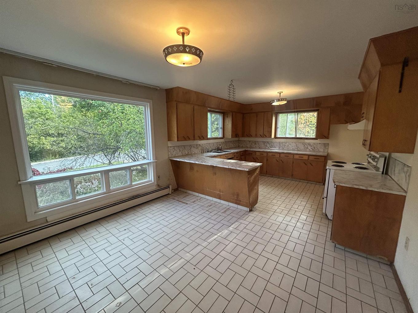 44 Weir Avenue, Stellarton, NS