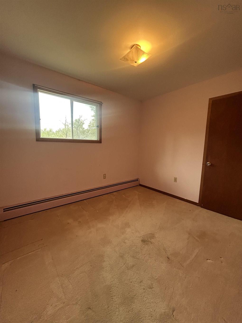 44 Weir Avenue, Stellarton, NS