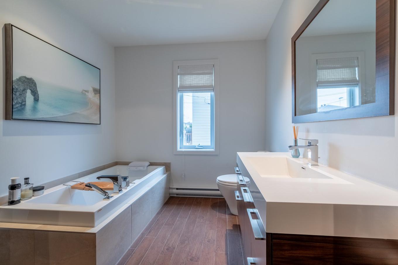 Salle de bains - 1665 Rue Abraham-Massé, Chambly, QC - Indoor Photo Showing Bathroom