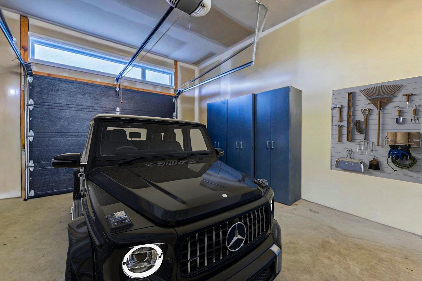 Garage - 1665 Rue Abraham-Massé, Chambly, QC - Indoor Photo Showing Garage