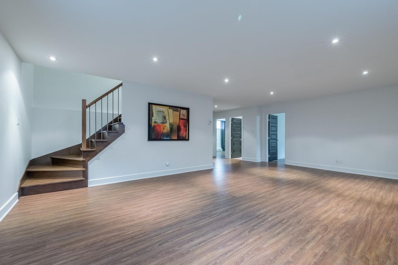 Salle familiale - 1665 Rue Abraham-Massé, Chambly, QC - Indoor