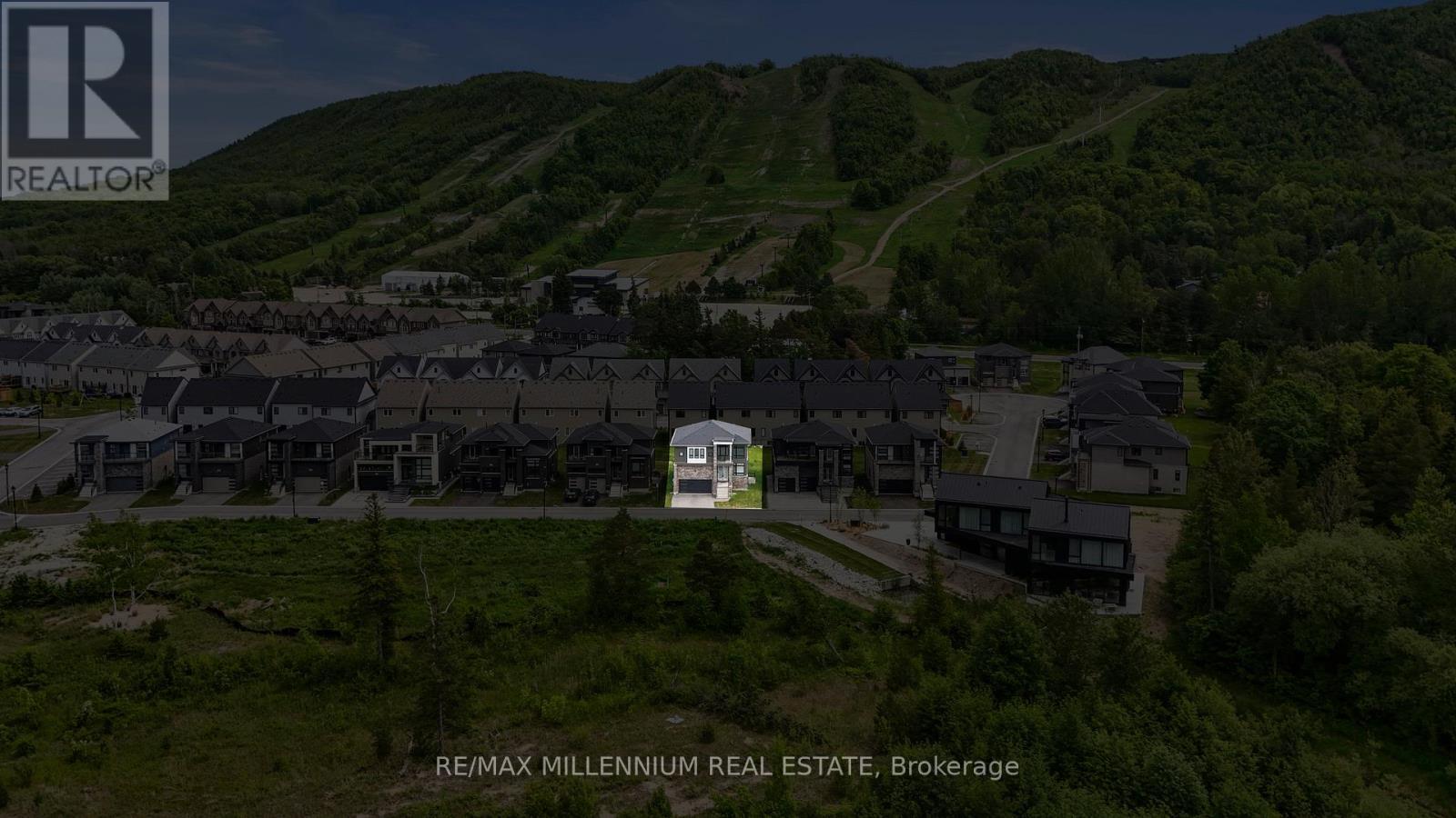 113 Sebastian Street, Blue Mountains, ON - With View