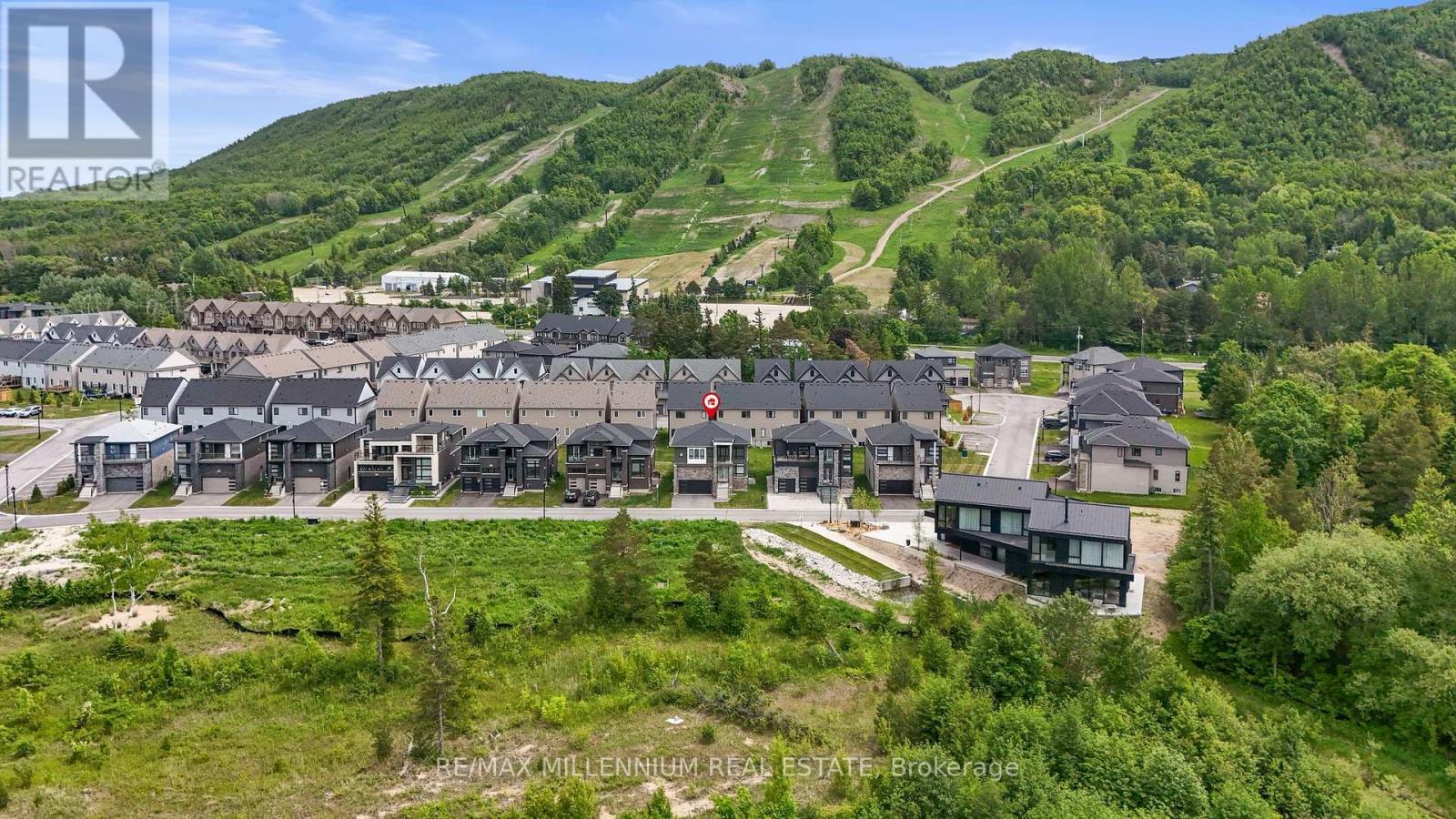 113 Sebastian Street, Blue Mountains, ON - Outdoor With View