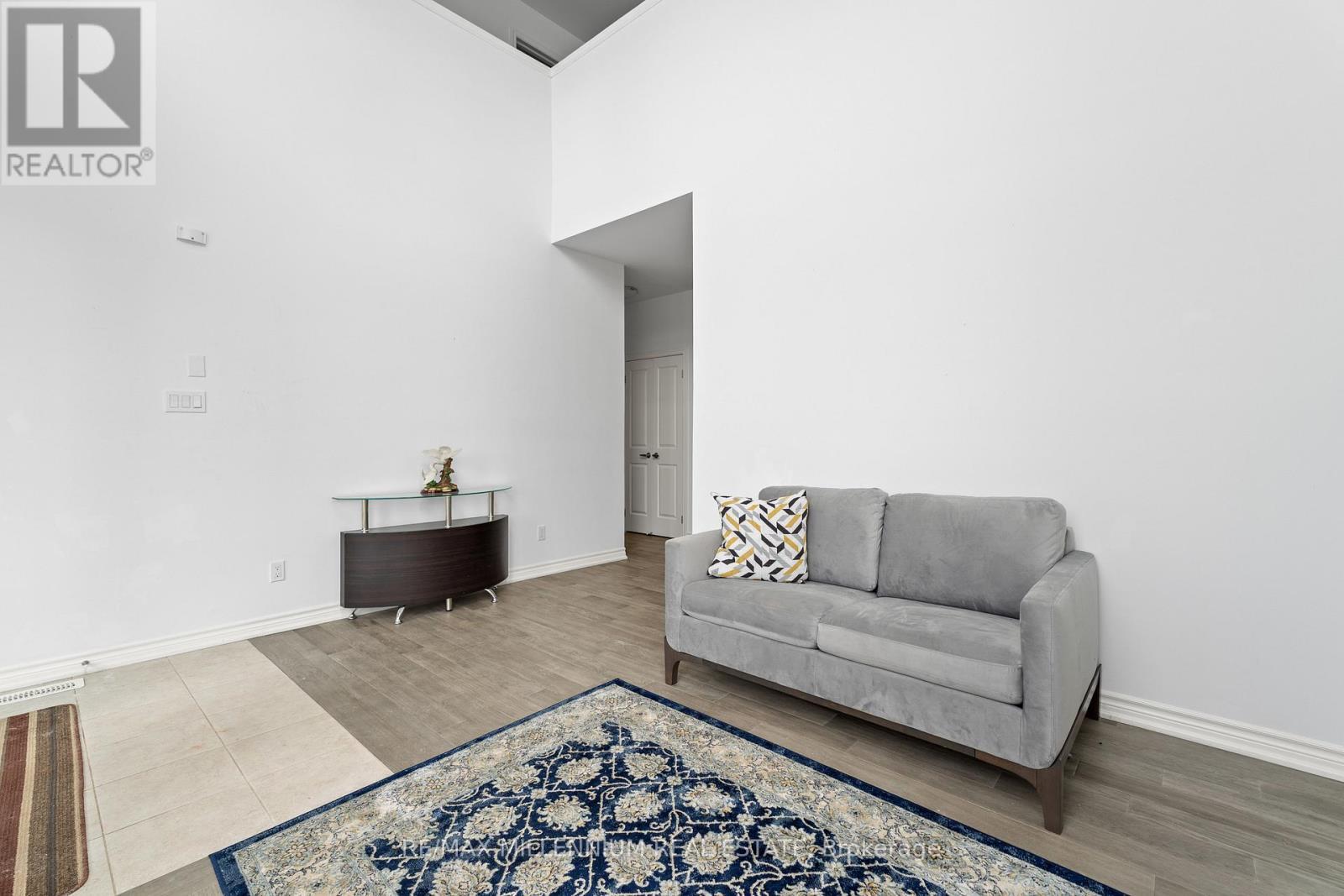 113 Sebastian Street, Blue Mountains, ON - Indoor