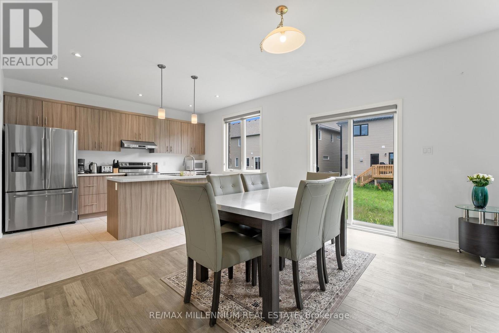 113 Sebastian Street, Blue Mountains, ON - Indoor