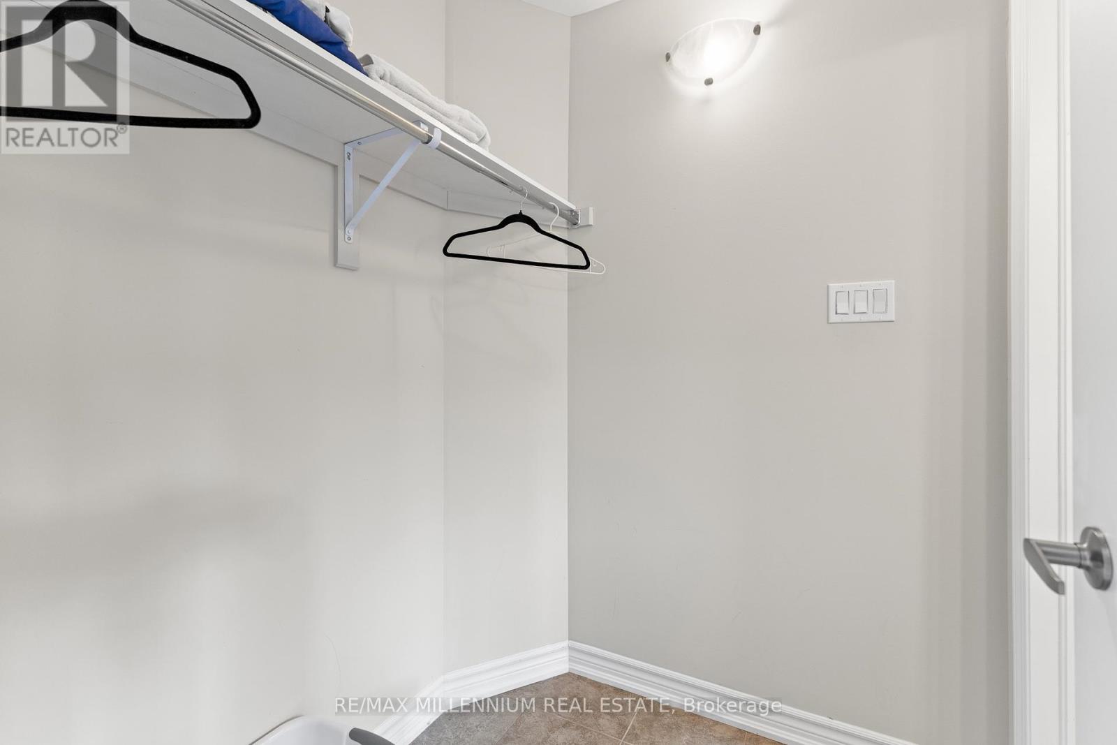 113 Sebastian Street, Blue Mountains, ON - Indoor